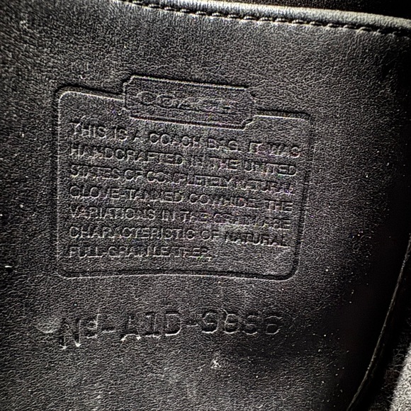 Vintage Coach Black Leather 9966 Legacy Zip Shoulder Bag - Picture 13 of 15